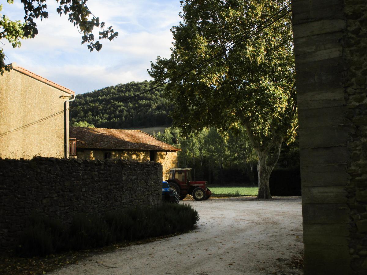 Domaine De Luzenac Bed & Breakfast Val-du-Faby ภายนอก รูปภาพ