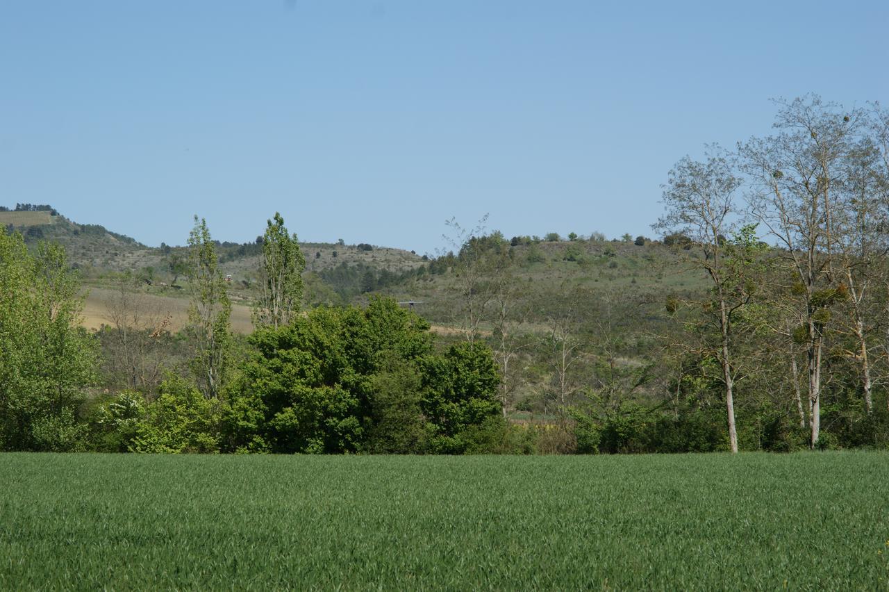 Domaine De Luzenac Bed & Breakfast Val-du-Faby ภายนอก รูปภาพ